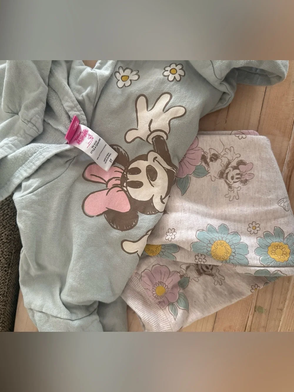 Disney Girls Mint Green and Pink Minnie Mouse Matching Set